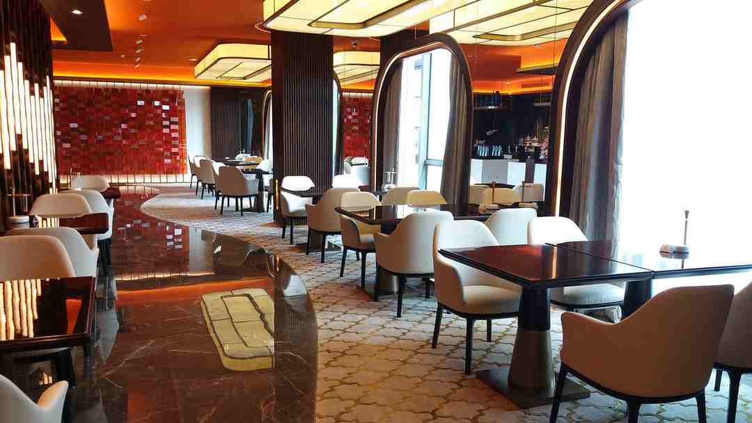 Casino & Hotel Jinbei cung cấp dịch vụ khách sạn và sòng bài